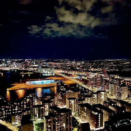 Above The Clouds On 42nd Floor * Århus