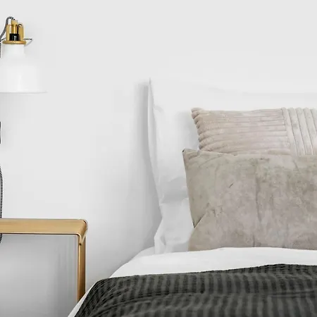 Above The Clouds On 42nd Floor * אורהוס