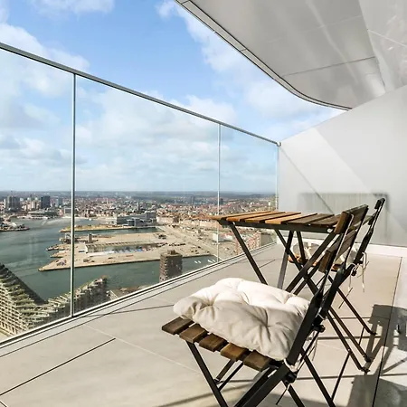 Above The Clouds On 42nd Floor * 오르후스